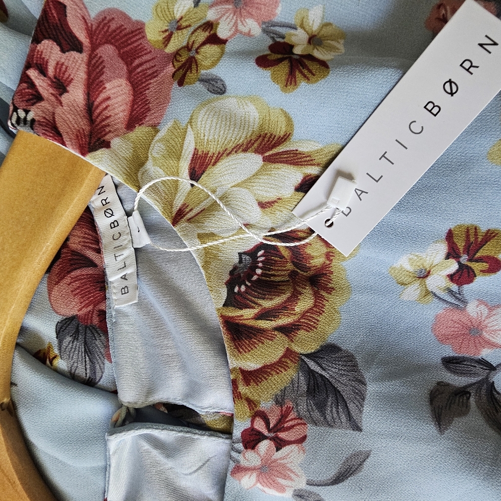 Baltic Born Floral Maxi Dress - Picture 7 of 7